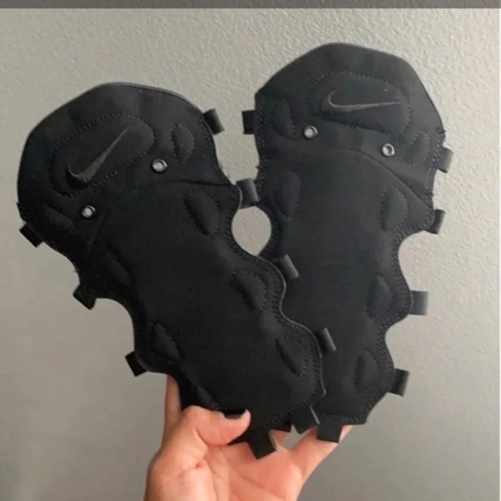 NIKE shoe lace cover - Air Money size 12 only